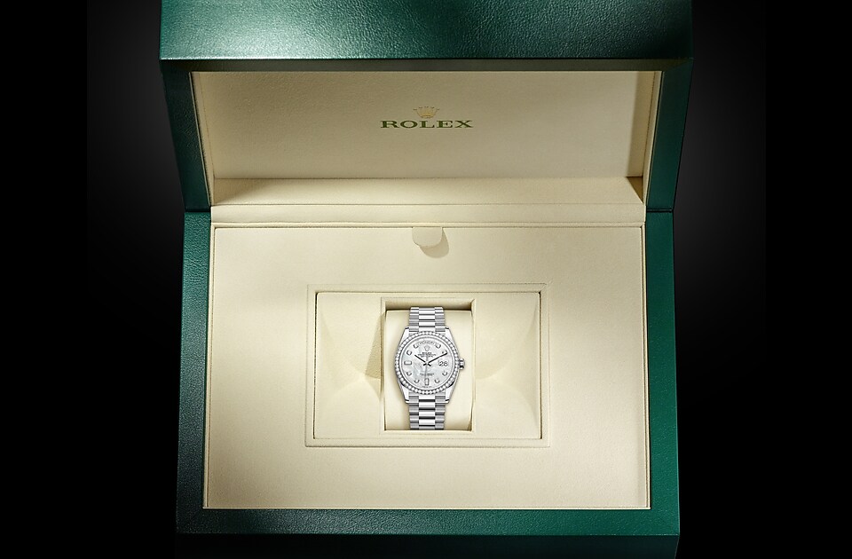 Rolex Day-Date de Oyster, 36 mm, oro blanco y diamantes, m128349rbr-0004 - Caja