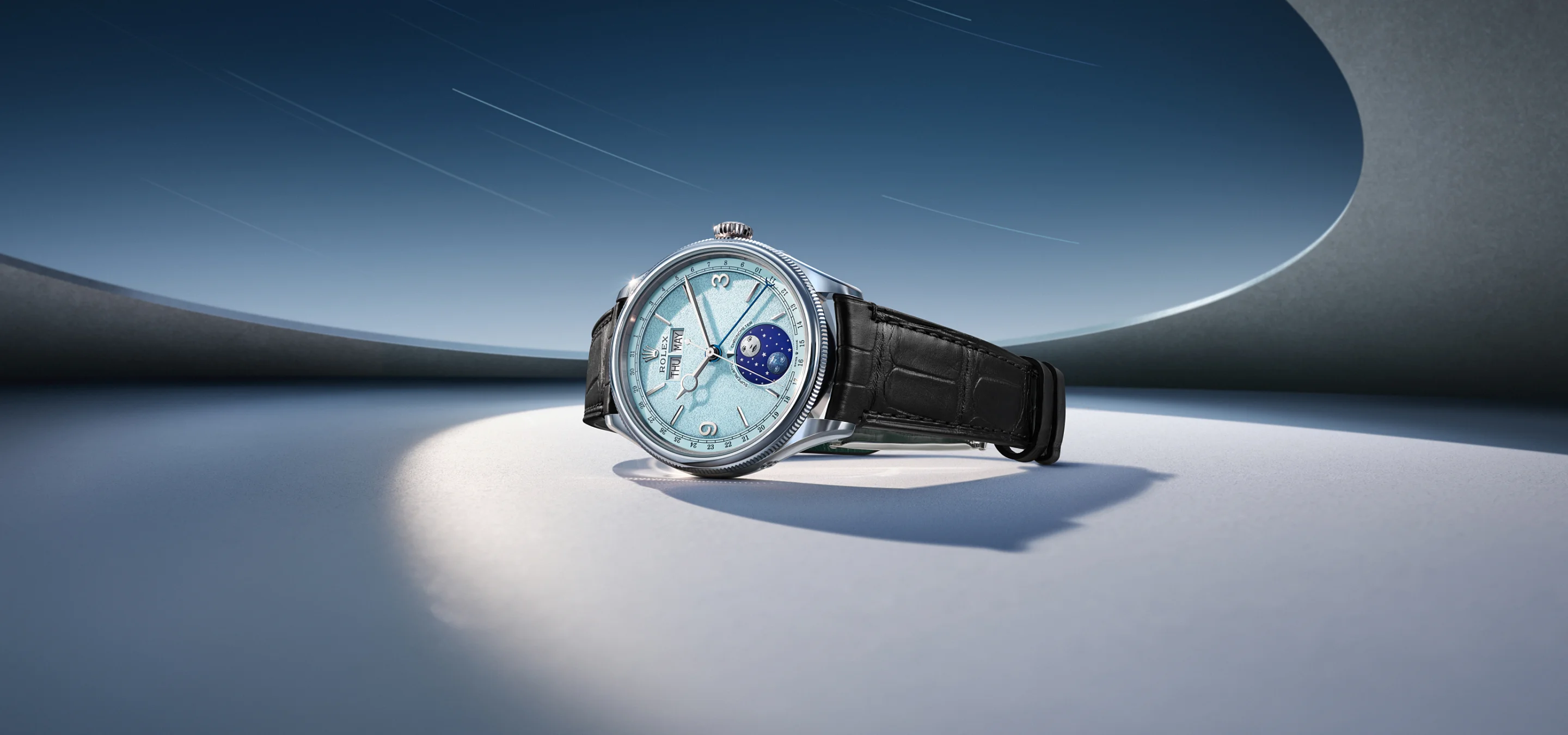 Primer plano de la esfera azul glaciar del Perpetual Padellone