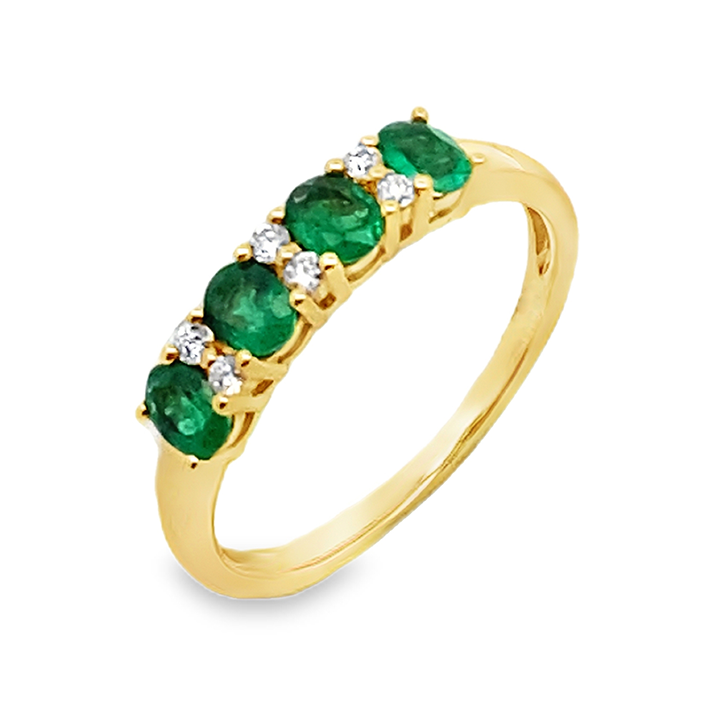 Slide Riviere Esmeraldas