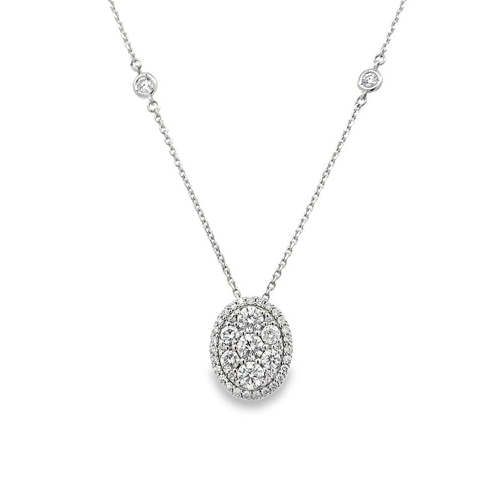 Imagen principal Pendantif Oval con Halo