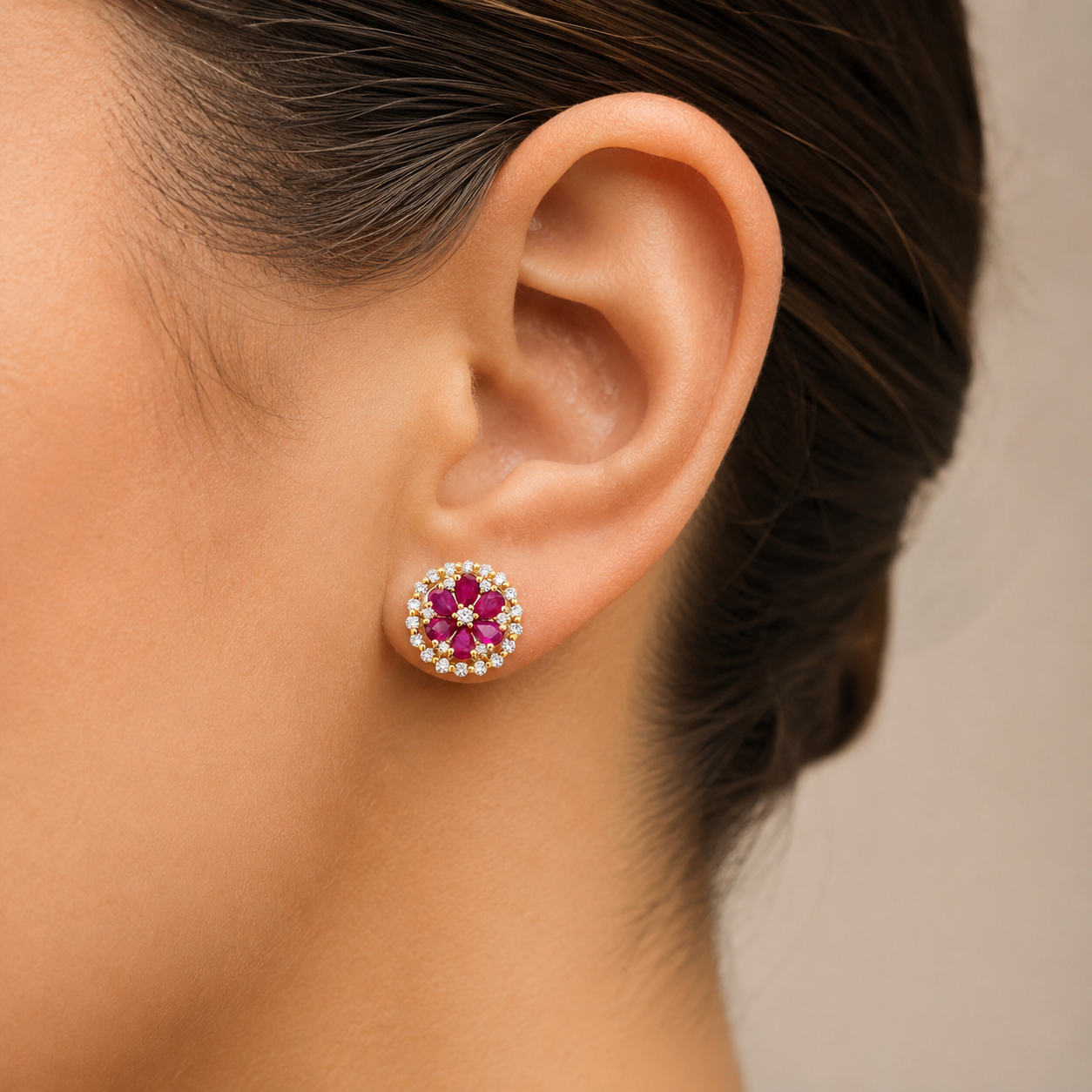 Slide Aretes Flor Rubí