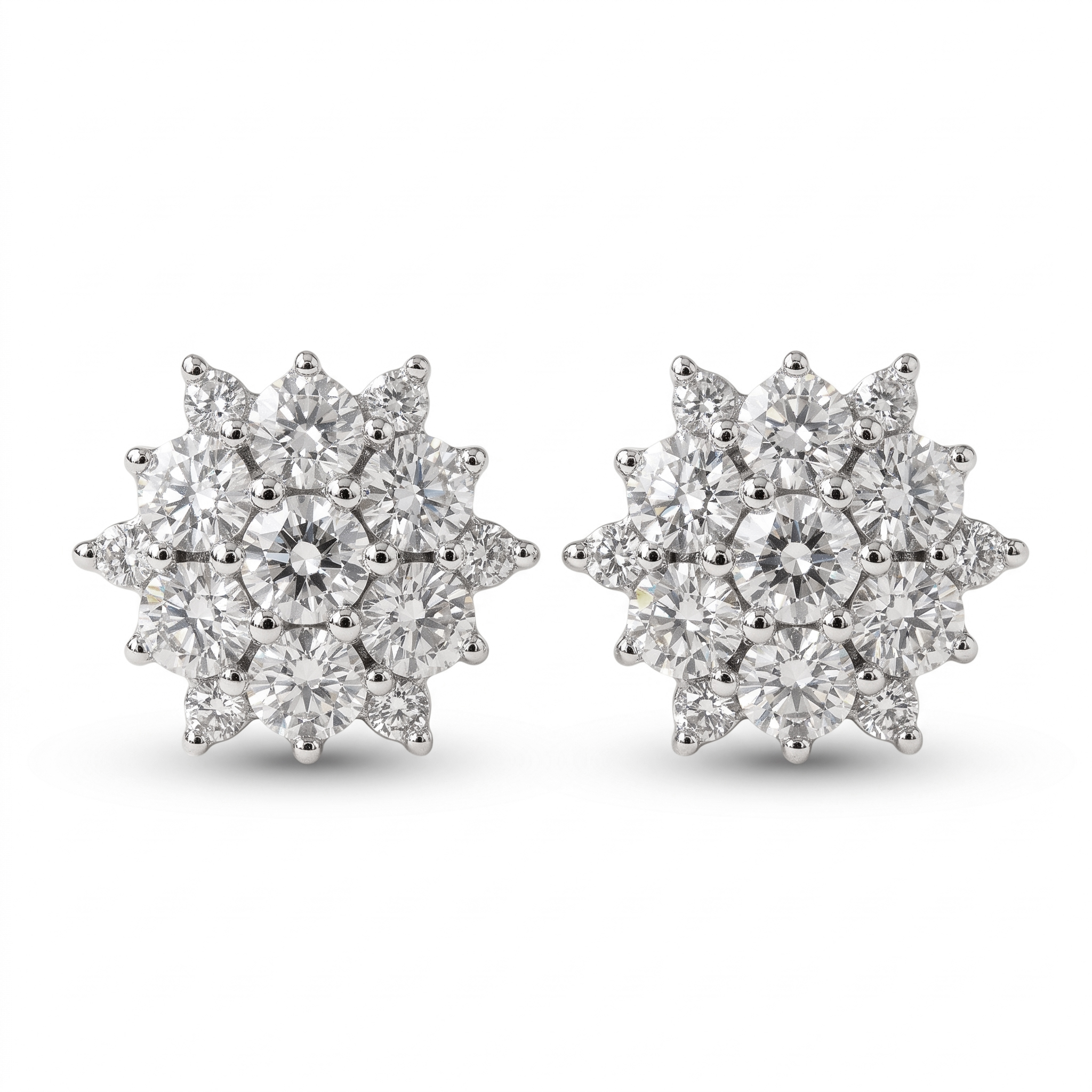 Imagen principal Aretes con Brillantes